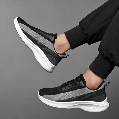 Zeus Sneakers