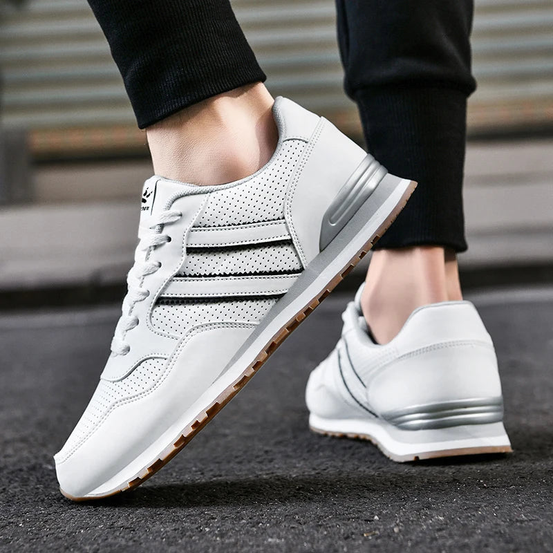 Astor Sneakers