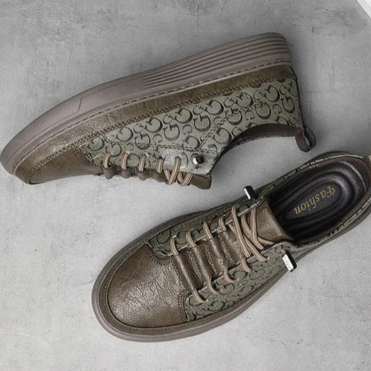 Garnel Sneakers